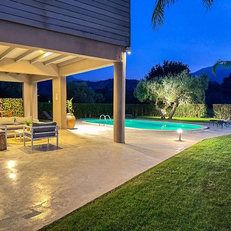 Villa Felenia Vryses Exterior photo
